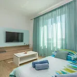 Apartmani Nena I Ilka